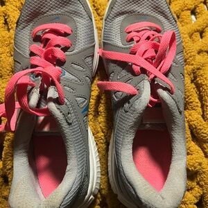 Nike Women's Gray and Pink Athletic Shoes